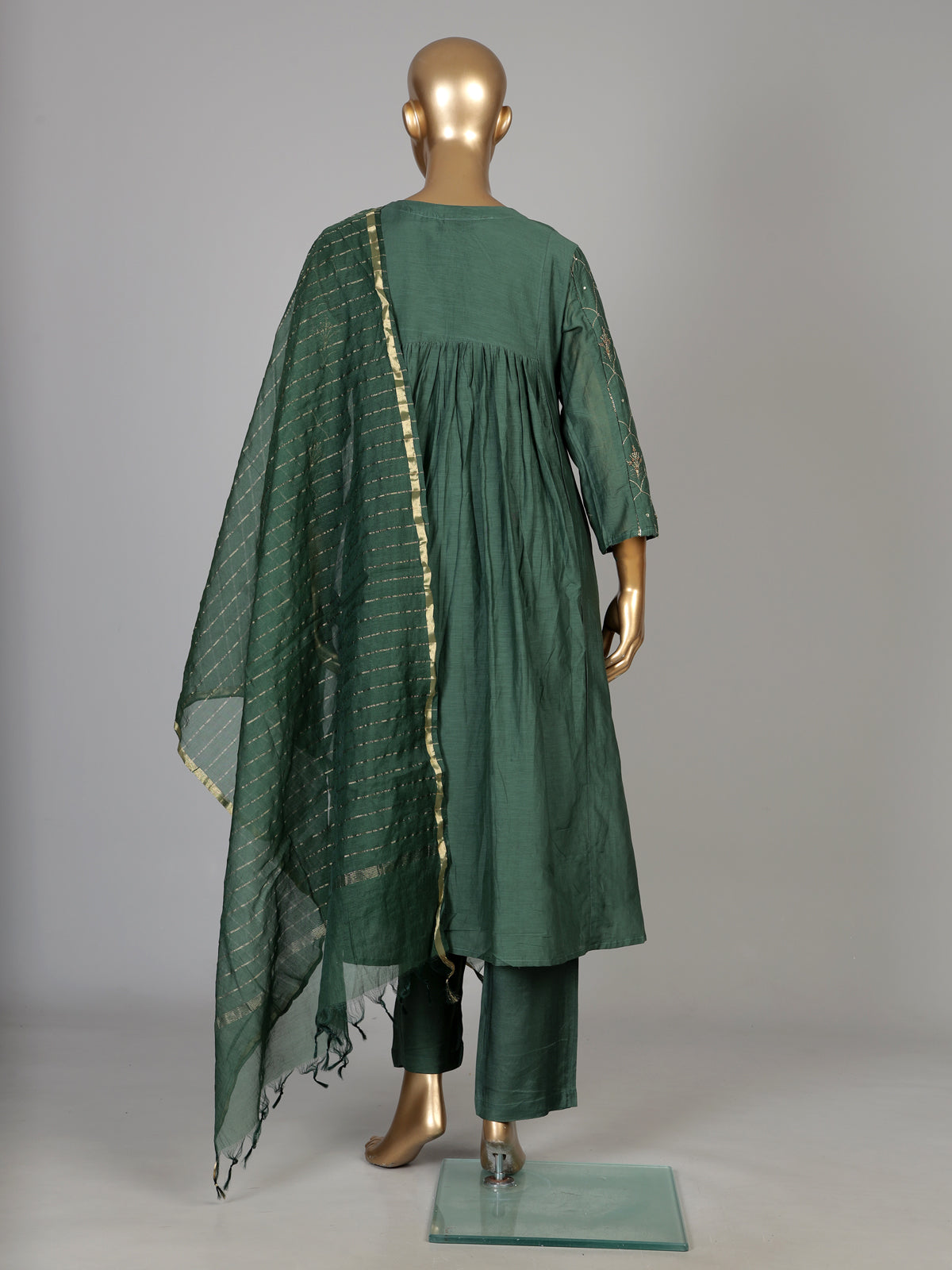 Green empire floral women kurti set