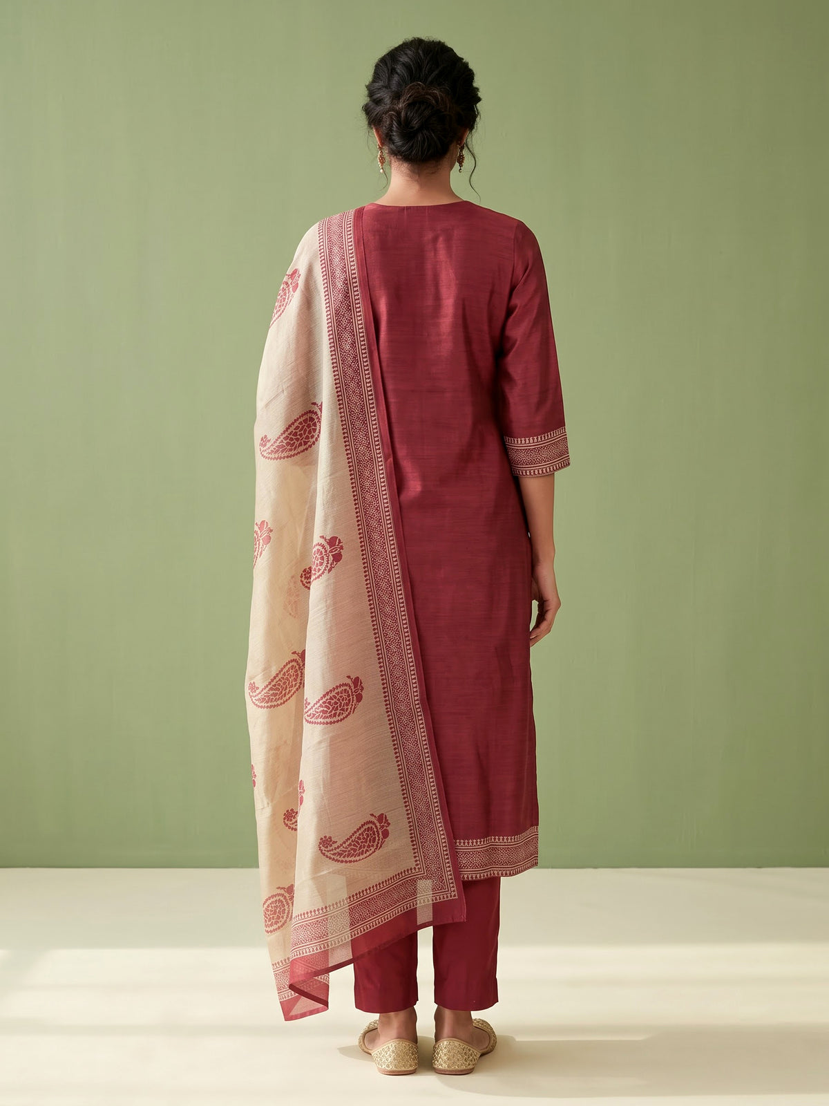 Maroon geometric bib women kurti set