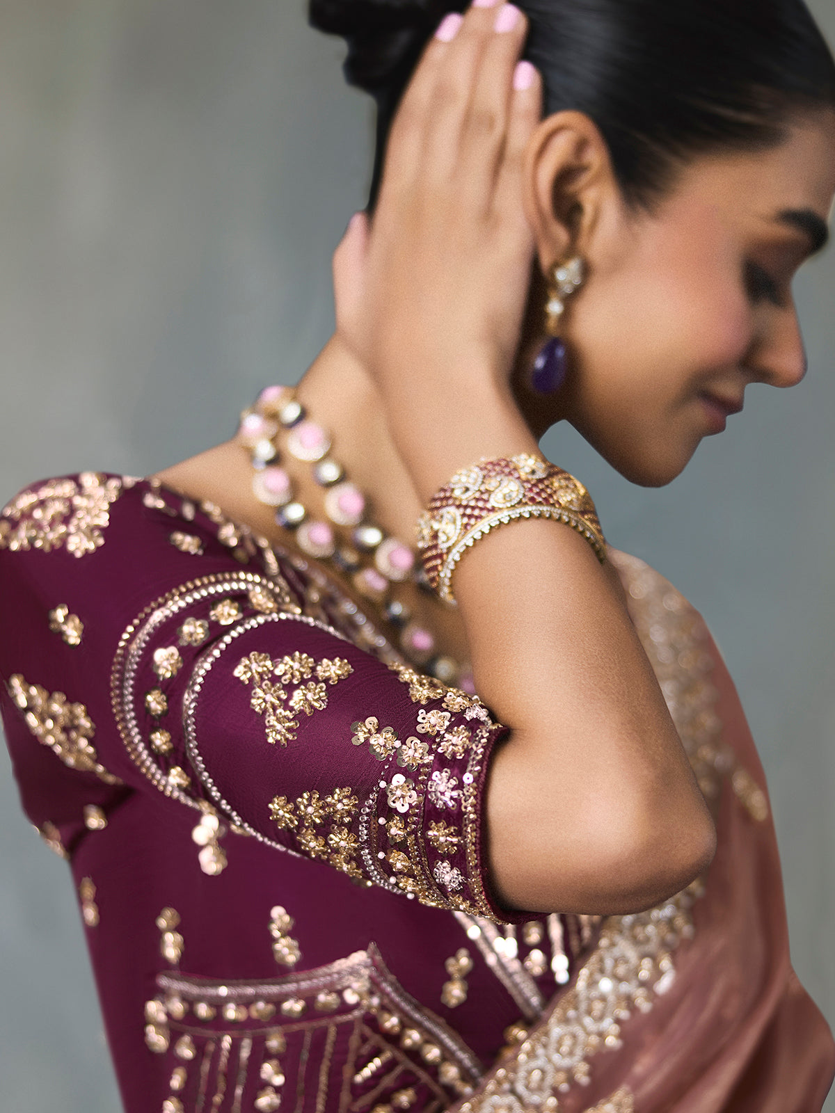 Onion pink graceful shimmer silk blend women saree