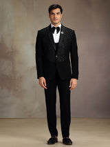 Black elegant thread coat suit
