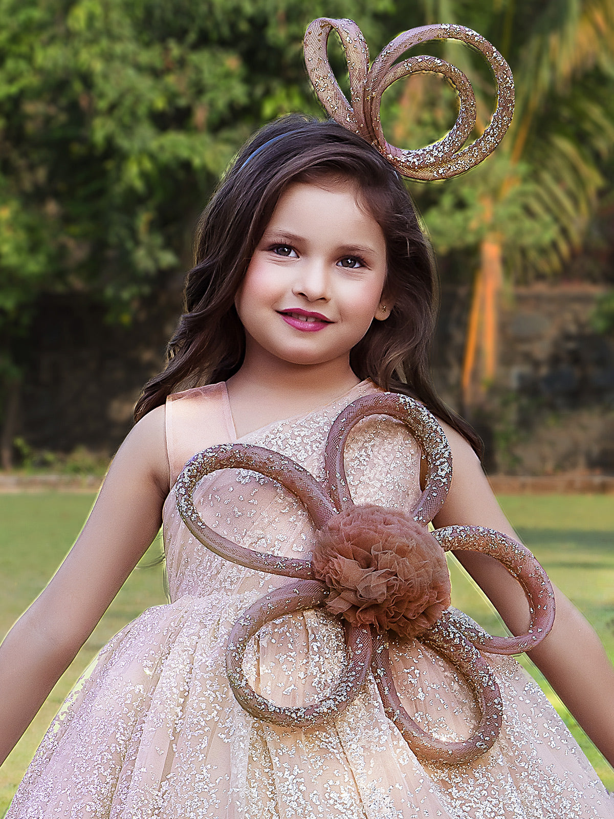 Coffee shaded georgette gown with zari weaving