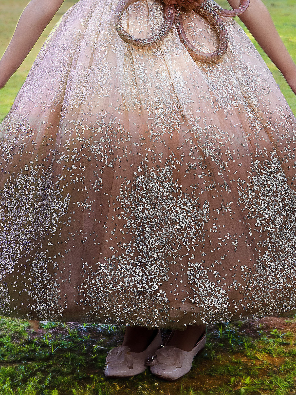 Coffee shaded georgette gown with zari weaving