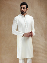 Cream men kurts pajama in cotton silk