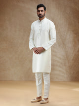 Cream men kurts pajama in cotton silk