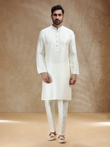 Cream men kurts pajama in cotton silk