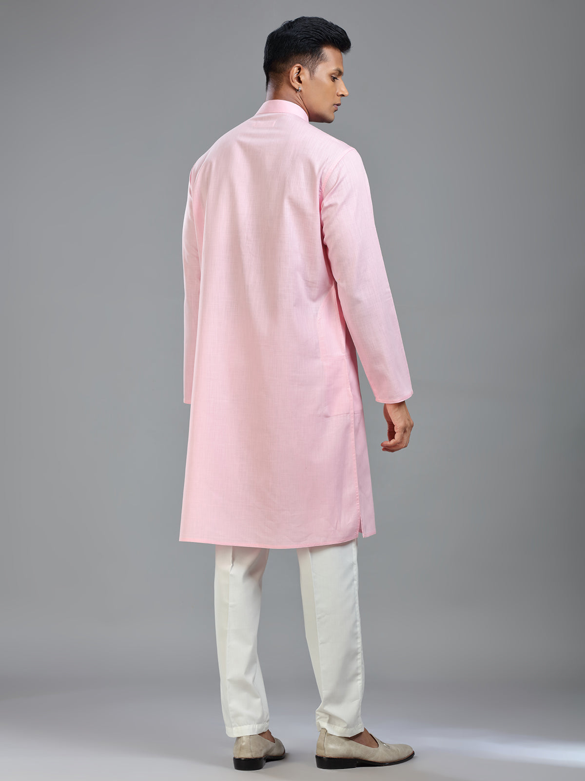 Light pink ethnic style kurta suit for festive