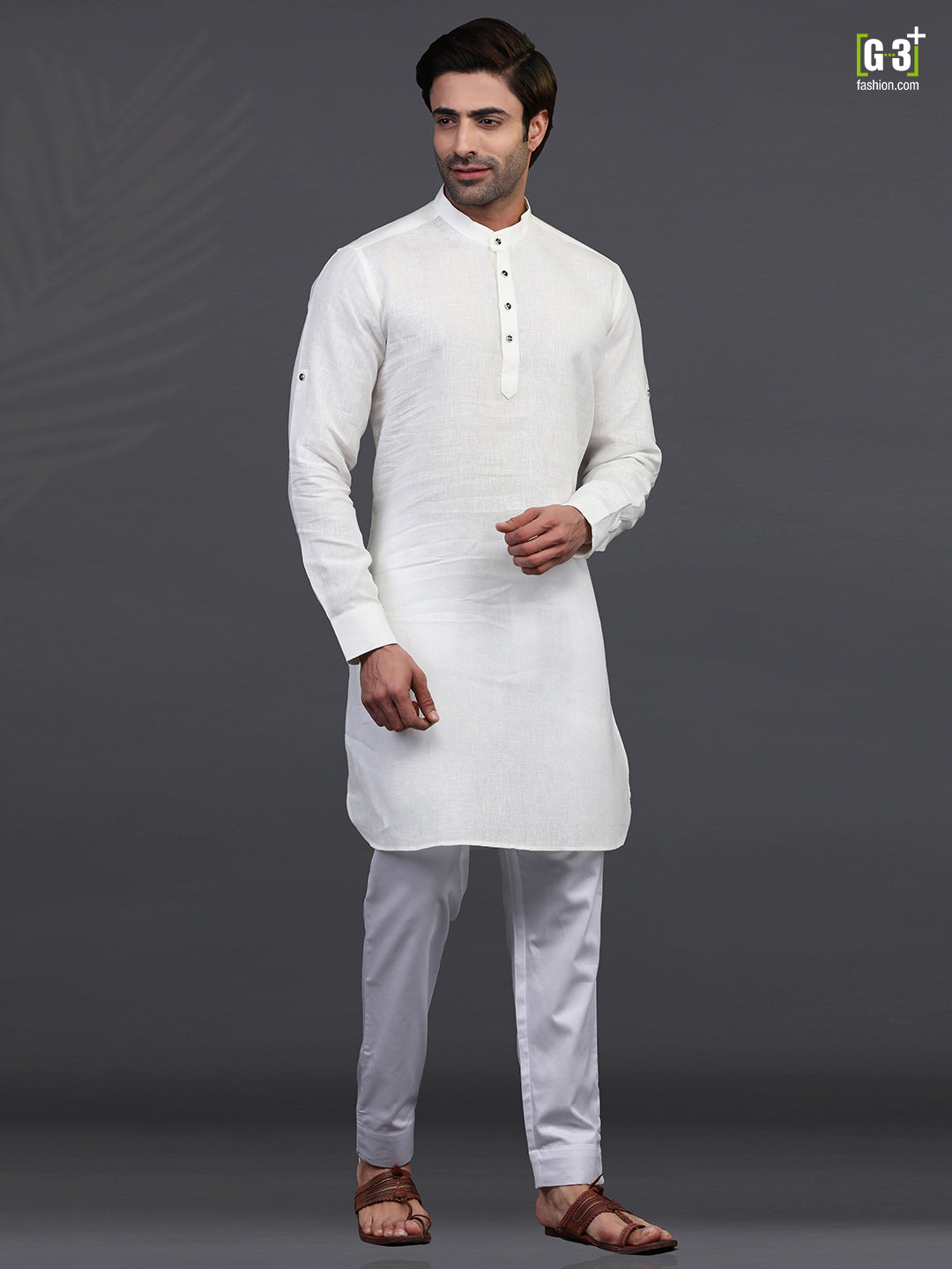 Off white full sleeves kurta pajama for festive