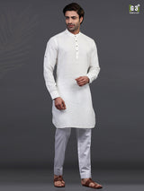 Off white full sleeves kurta pajama for festive