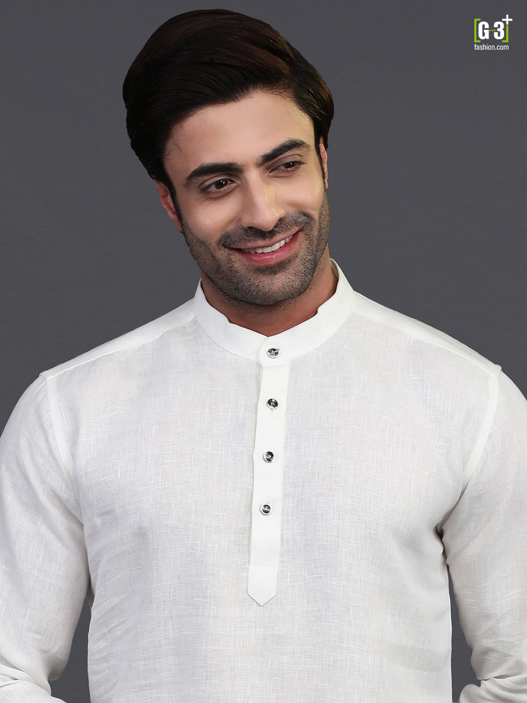 Off white full sleeves kurta pajama for festive