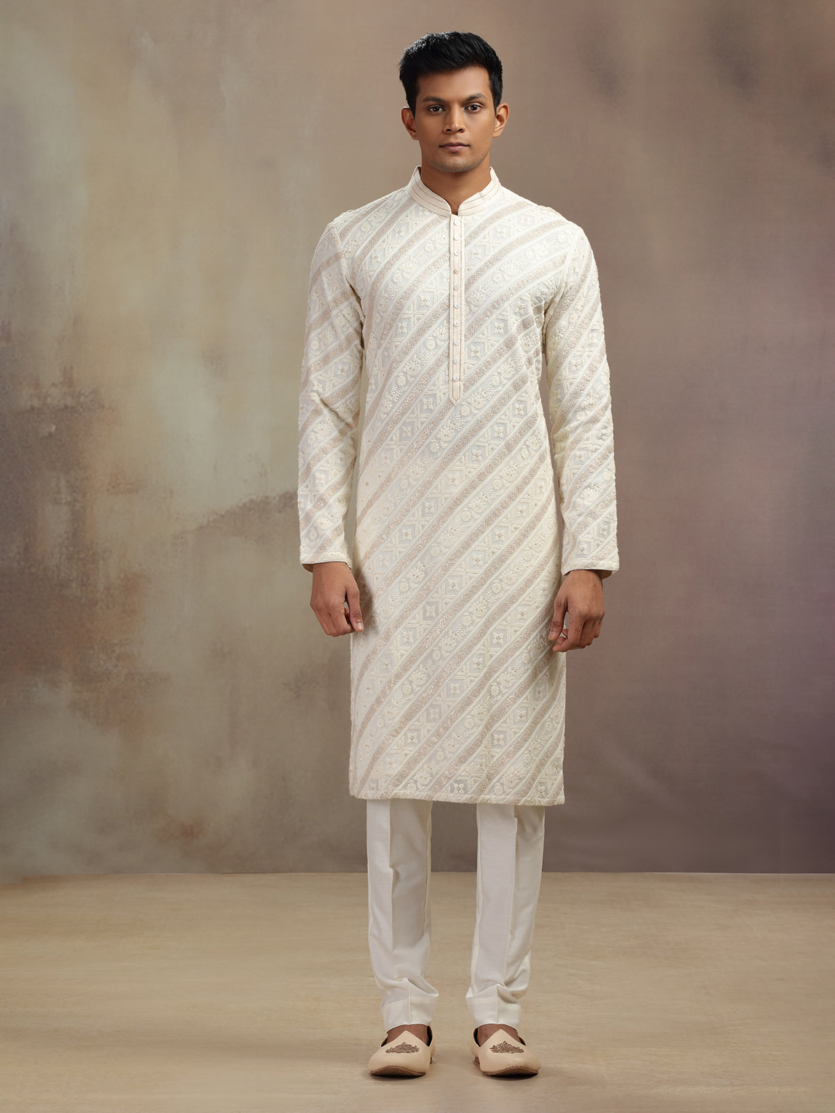 Off white georgette kurta suit with thread work