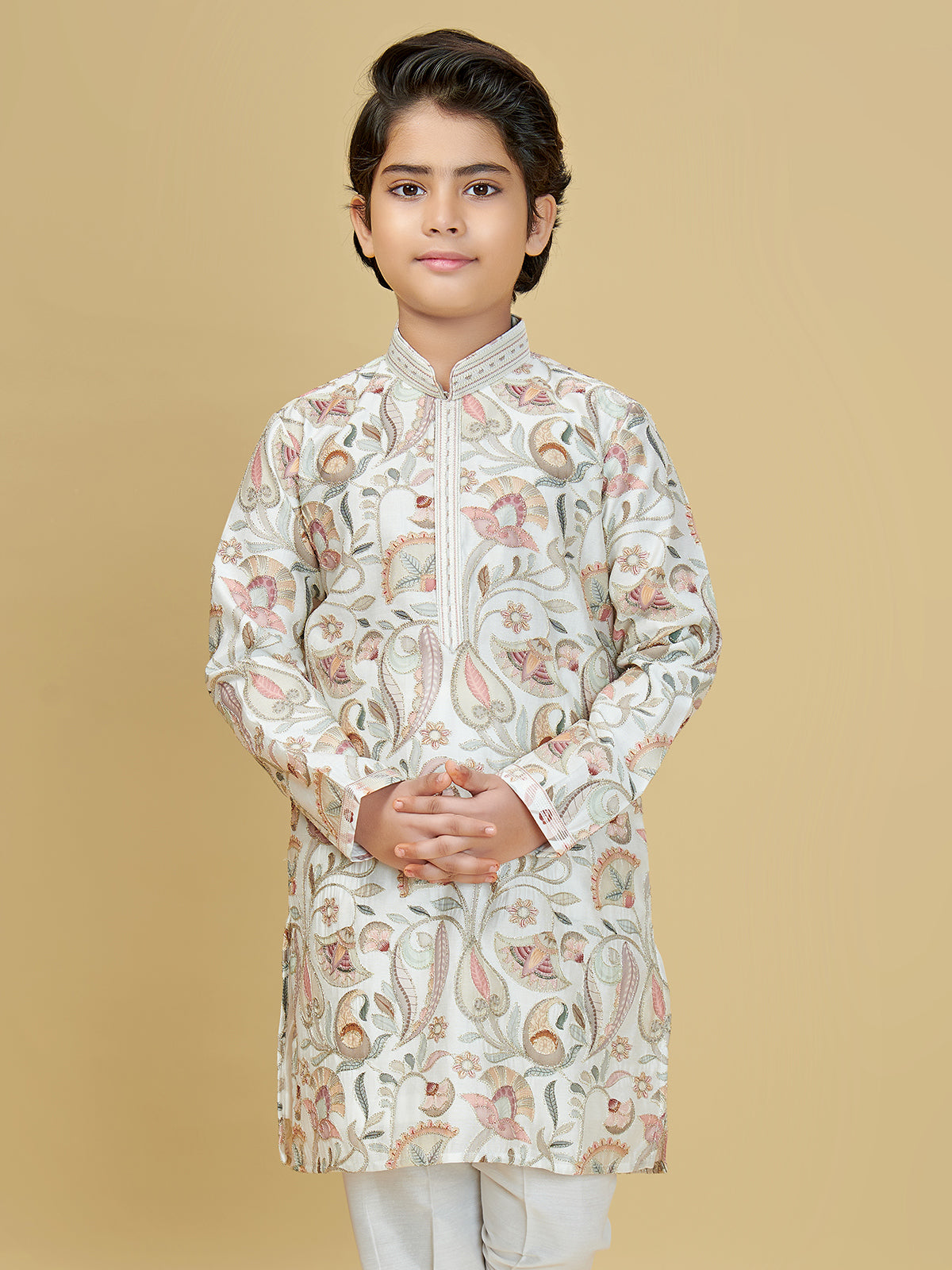 Off white silk printed kurta suit for boys